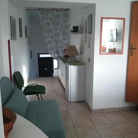 Porta Nuove Vacanze Apartment *