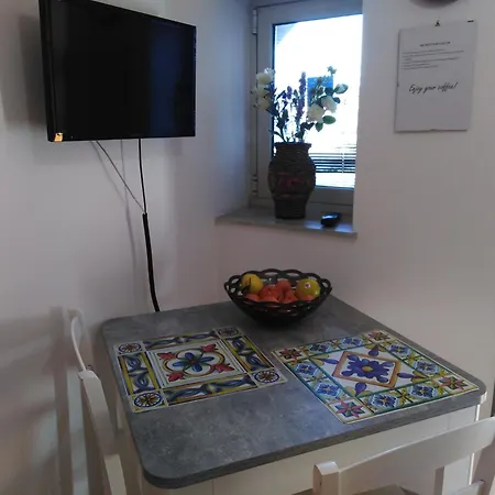 Porta Nuove Vacanze Apartment *